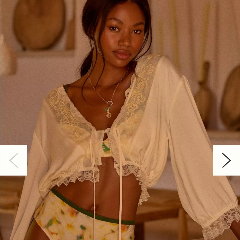 LaceBird Cream Lace Tie-Front Boho Blouse